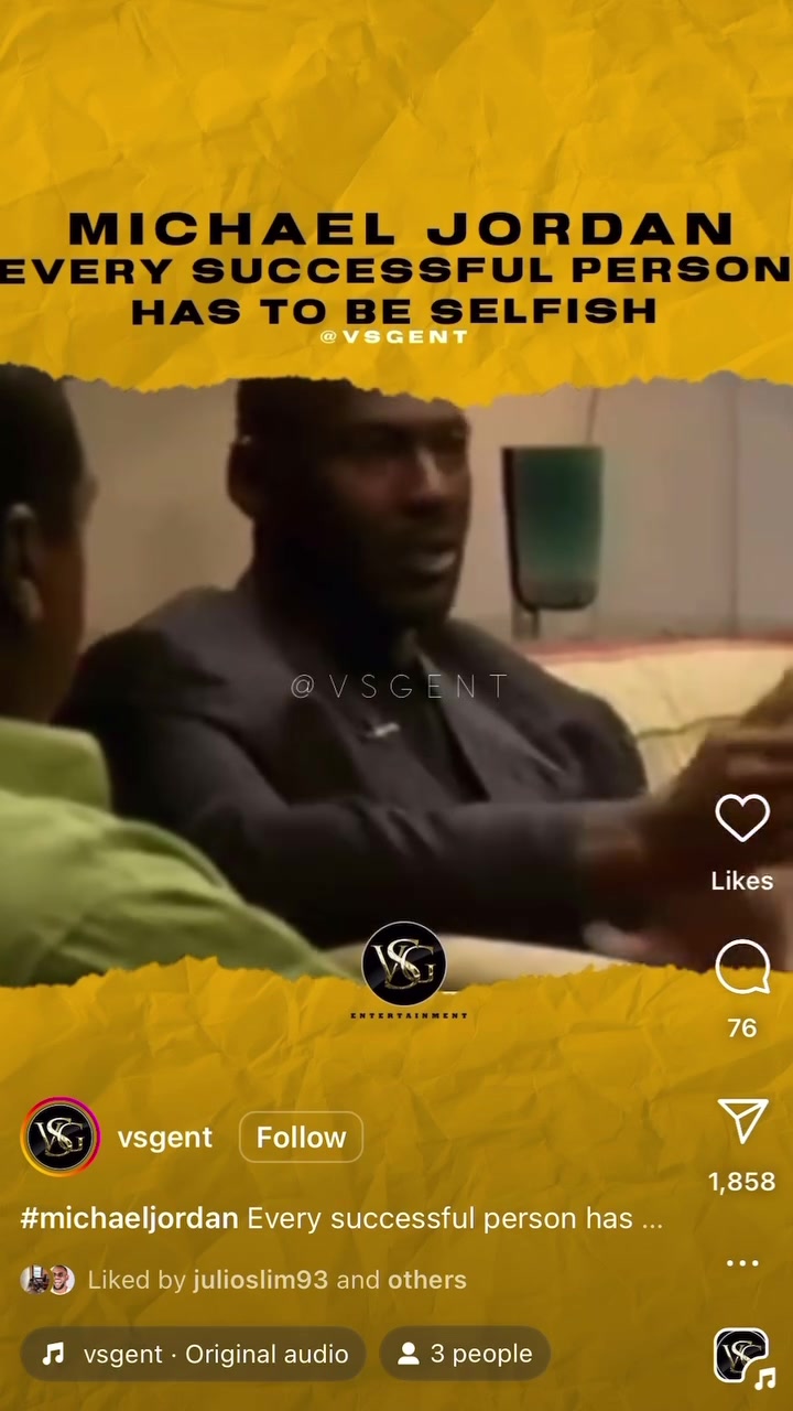 Michael Jordan-\